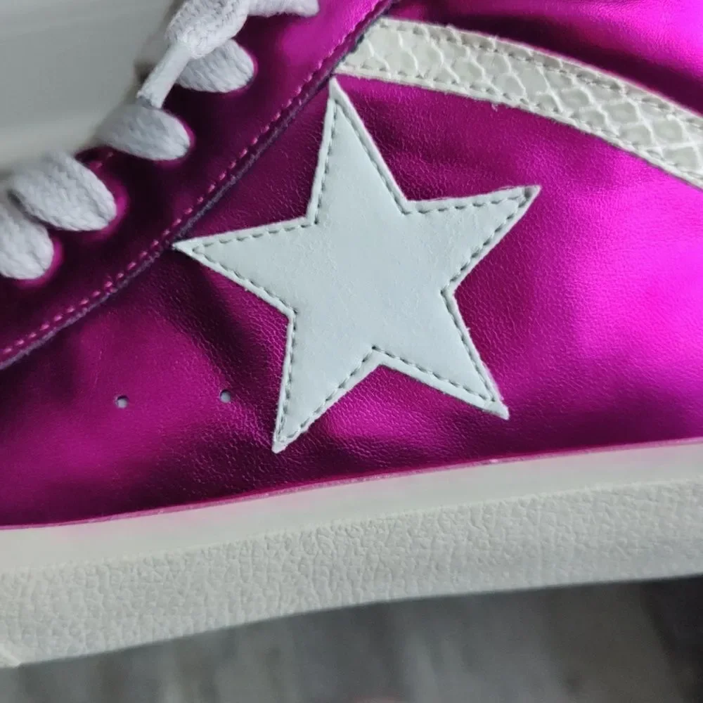 NWT Shu Shop Paulina bright pink star shoes